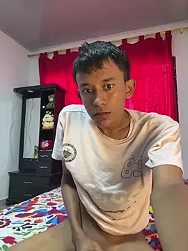 Snapshot of jade_cardiell chatting on July 2026 08:51:01 PM jade cardiell online show from July 2026 08:51:01 PM