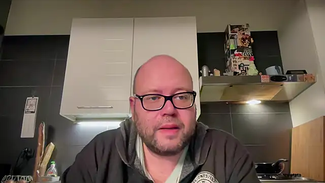 theitalianbear online show from January 2025 05:18:02 PM