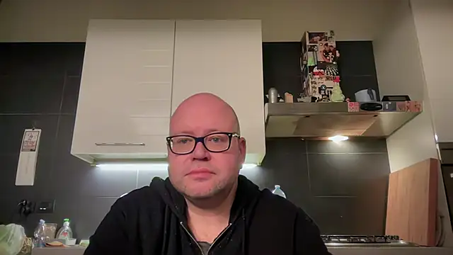 theitalianbear online show from February 2025 12:19:01 AM