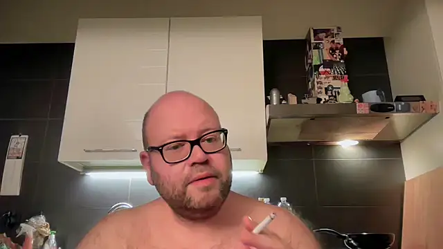 theitalianbear online show from February 2025 06:15:02 PM