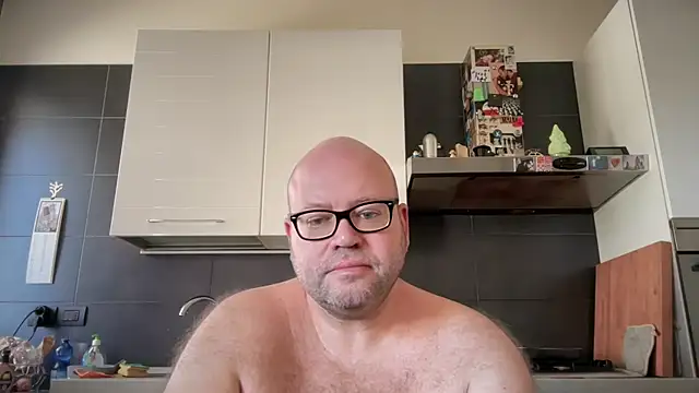 theitalianbear online show from September 2025 09:35:02 AM