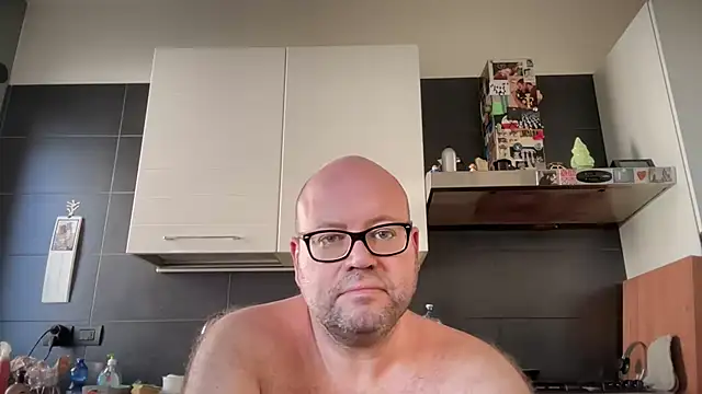theitalianbear online show from September 2025 12:43:02 PM
