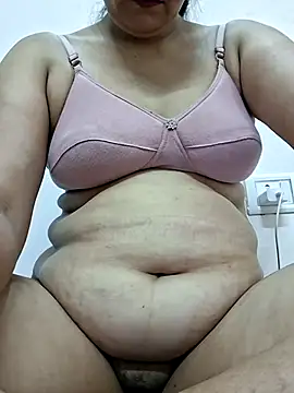 Miss Queen 1 online show from August 2026 08:13:02 AM