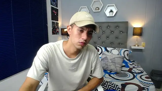 xxxthesupercum online show from July 2026 01:26:01 AM