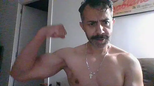 Snapshot of Lucasferx chatting on July 2026 10:40:02 PM Lucasferx online show from July 2026 10:40:02 PM