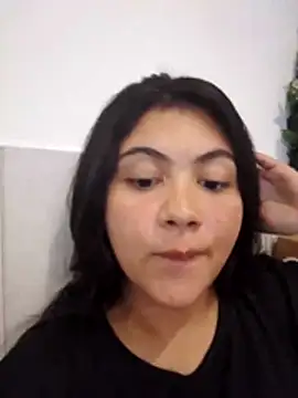 Snapshot of Neferaa chatting on August 2026 02:11:01 AM Neferaa online show from August 2026 02:11:01 AM