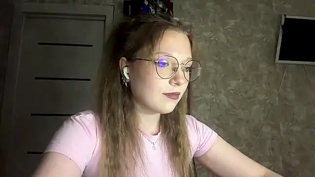 SeeBenberry online show from August 2026 03:25:01 PM
