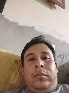 Snapshot of Eder1290 chatting on July 2026 05:03:01 AM Eder1290 online show from July 2026 05:03:01 AM
