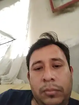 Snapshot of Eder1290 chatting on July 2026 06:18:02 PM Eder1290 online show from July 2026 06:18:02 PM