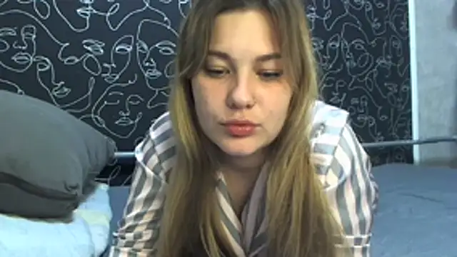 AliseXwex online show from August 2026 10:35:01 PM