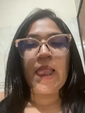 Snapshot of Sharon_88 chatting on August 2026 02:36:02 AM Sharon 88 online show from August 2026 02:36:02 AM