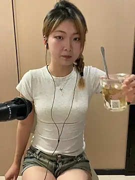 tingting89 online show from August 2026 10:10:01 AM