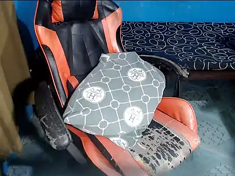 venustheg0ddess online show from December 2025 02:45:02 PM