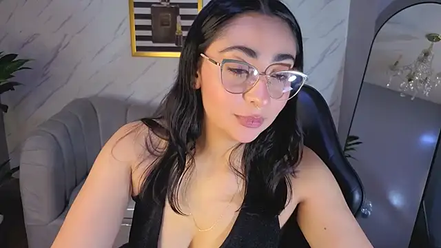 sara lux t online show from August 2026 10:08:02 PM
