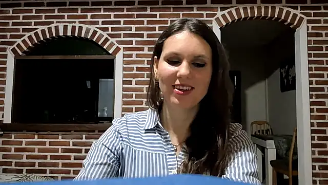 JacklynSwisshelm online show from August 2026 12:18:02 PM