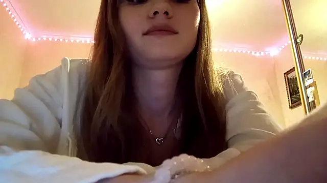 LiziArms online show from August 2026 05:26:02 PM