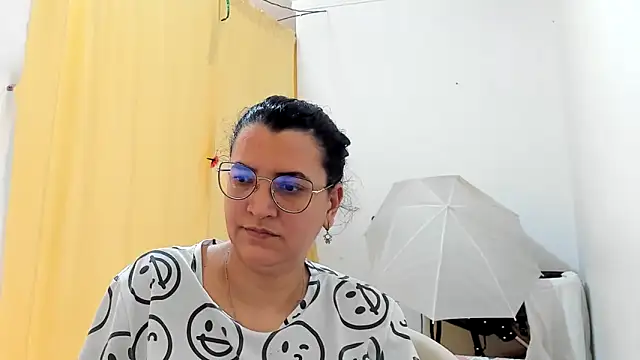MARILYN GARCIA online show from May 2026 05:53:01 PM