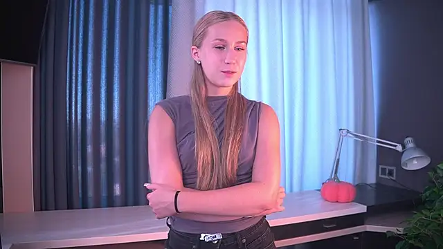 RosannaBarrientes online show from August 2026 02:26:02 AM