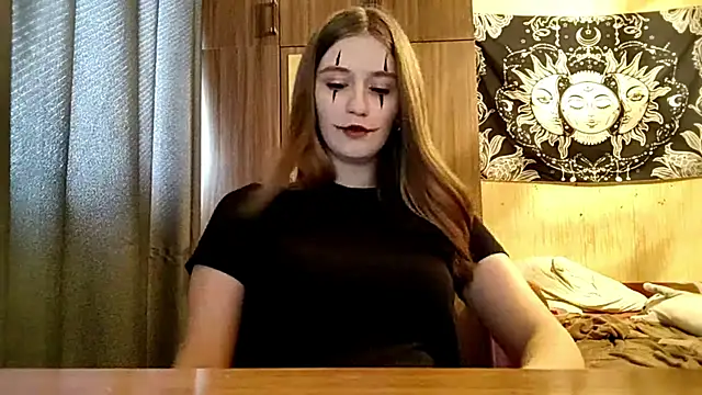 DanicaMazon online show from August 2026 09:55:01 AM