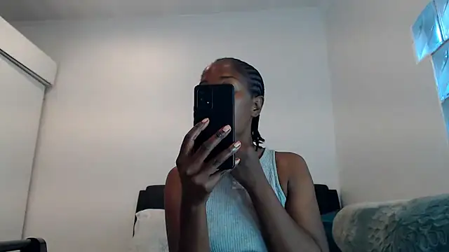 Snapshot of leanna23 chatting on June 2026 07:35:01 AM leanna23 online show from June 2026 07:35:01 AM