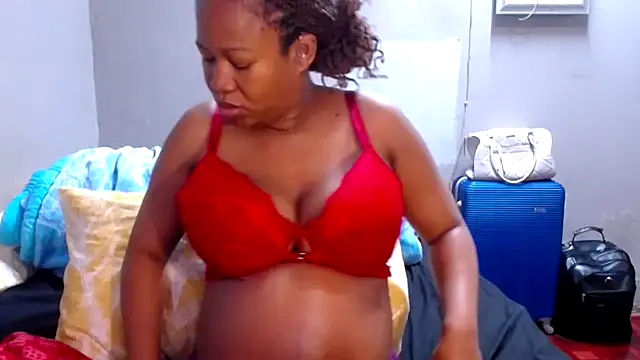 BigAreola26 online show from November 2025 04:56:01 AM