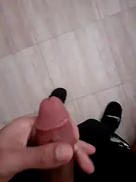 Demillvan online show from February 2025 11:23:02 AM