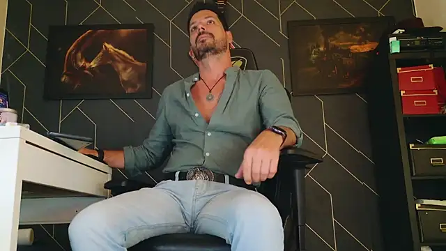 ChrisKox online show from March 2025 01:18:01 PM