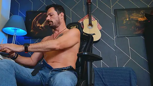 ChrisKox online show from September 2025 06:42:02 PM