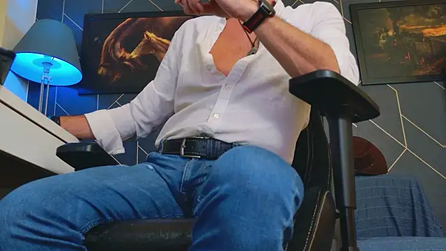 ChrisKox online show from October 2025 04:09:01 AM