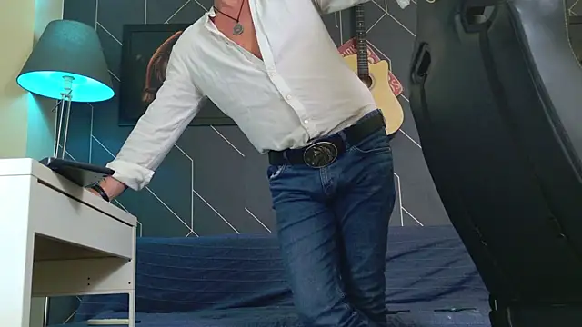 ChrisKox online show from March 2026 11:31:01 PM