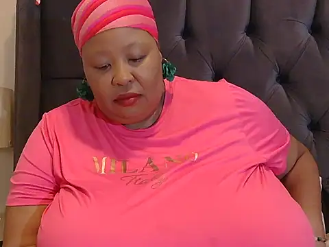 nancy111 online show from February 2026 01:48:02 AM