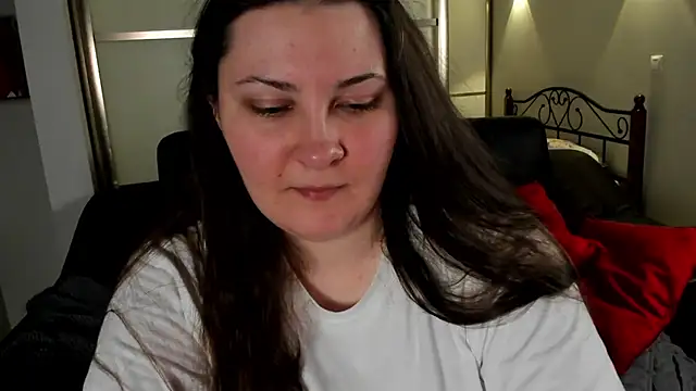 Snapshot of MarySwon chatting on March 2025 03:08:02 AM MarySwon online show from March 2025 03:08:02 AM