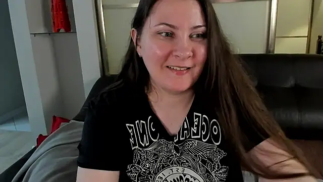 Snapshot of MarySwon chatting on March 2025 11:20:02 PM MarySwon online show from March 2025 11:20:02 PM