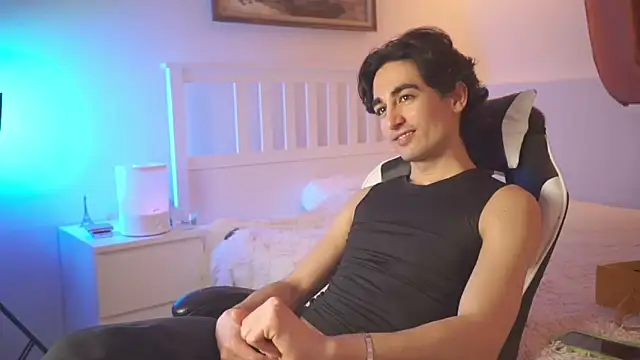 AlanDeNavarre online show from February 2025 09:48:02 PM