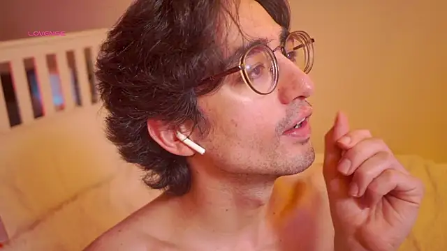 AlanDeNavarre online show from March 2026 11:34:01 PM