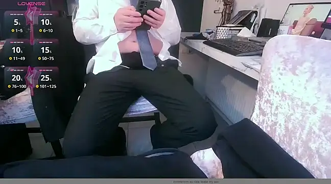 Snapshot of jiminpete chatting on December 2024 08:56:01 AM jiminpete online show from December 2024 08:56:01 AM