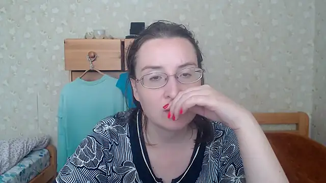 Smart Rose online show from March 2025 11:40:01 AM