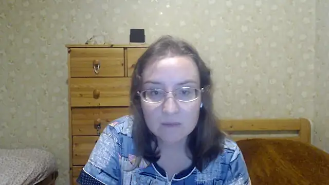 Smart Rose online show from March 2025 10:56:01 PM