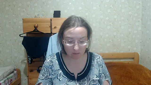 Smart Rose online show from December 2025 04:57:02 PM