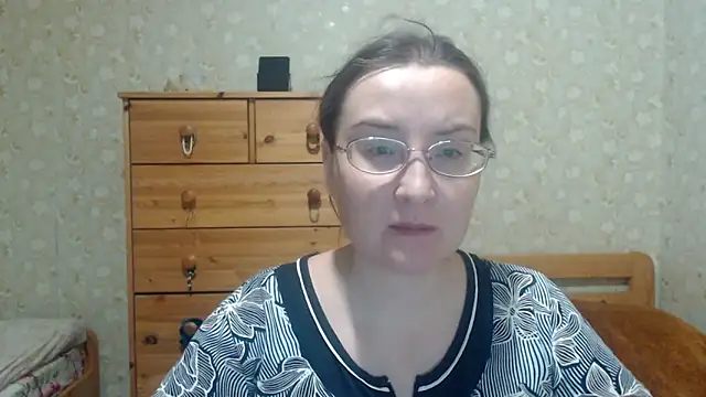 Smart Rose online show from December 2025 07:10:01 PM