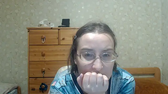 Smart Rose online show from March 2026 08:04:01 PM