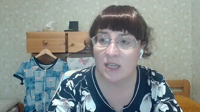 Smart Rose online show from June 2026 04:56:02 PM