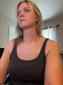 Kay Cakes online show from July 2026 02:26:02 PM