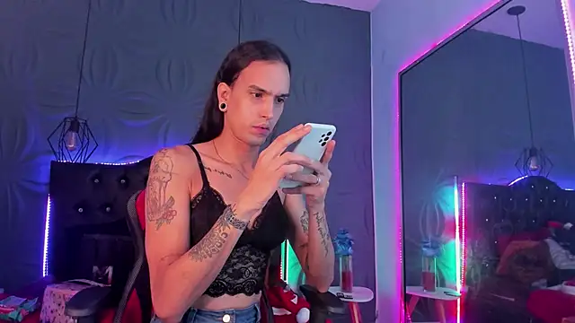 joaisaza online show from December 2024 06:52:01 AM