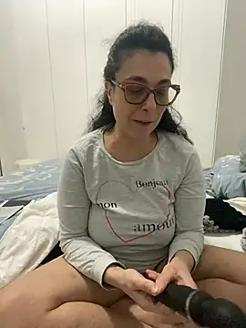 crudeliafrancy online show from March 2026 08:34:02 PM