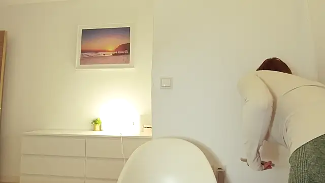 Snapshot of StracciaStella- chatting on December 2025 04:37:02 PM StracciaStella- online show from December 2025 04:37:02 PM