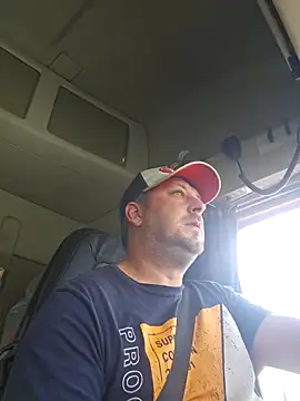 Snapshot of ktmtom247 chatting on October 2025 11:17:01 AM ktmtom247 online show from October 2025 11:17:01 AM