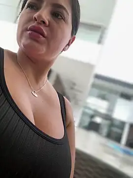 Snapshot of Carolina_Novoa chatting on February 2026 04:46:02 PM Carolina Novoa online show from February 2026 04:46:02 PM