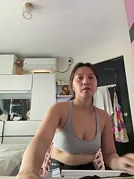 Snapshot of asianmystery203 chatting on March 2025 01:34:02 AM asianmystery203 online show from March 2025 01:34:02 AM