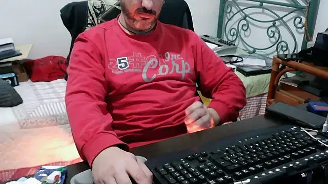 Snapshot of Italian_dark_desire chatting on January 2026 11:59:02 AM Italian dark desire online show from January 2026 11:59:02 AM